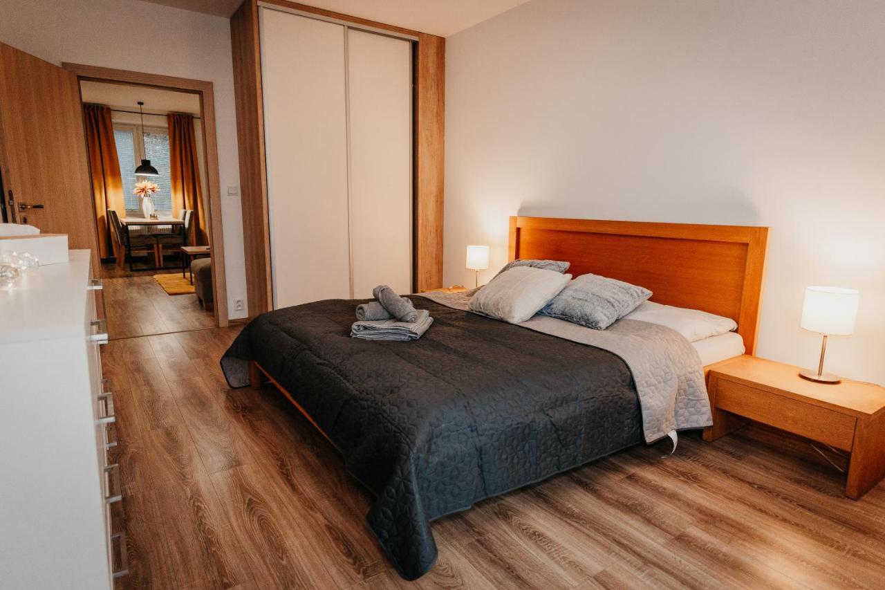 Old Town City Center Apartment 2 - Private Parking Included Košice Extérieur photo