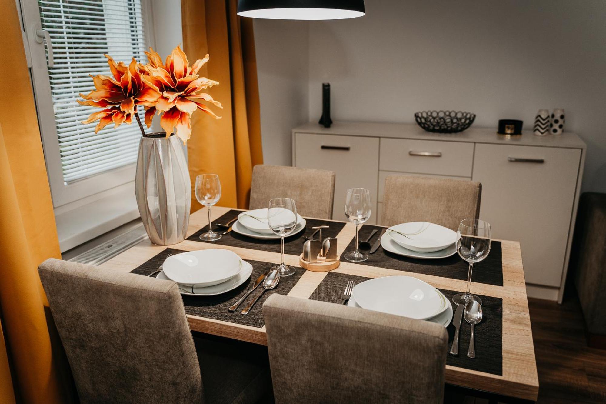 Old Town City Center Apartment 2 - Private Parking Included Košice Extérieur photo